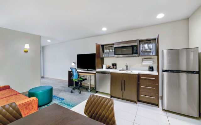 Home2 Suites by Hilton Minneapolis Downtown, MN