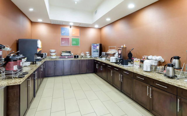 Comfort Suites Cotulla near I-35