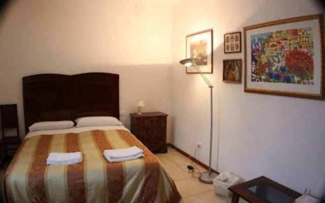 Apartment With 3 Bedrooms in Siena, With Wifi