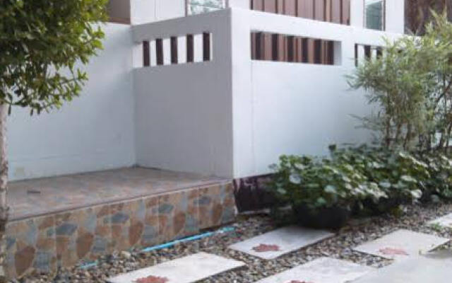 Home Stay Chiangmai Baan Chao Mhon