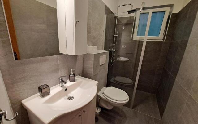 Apartments Sersic Baska