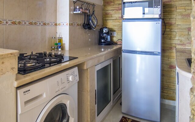 Luxury Neptuno Apartment