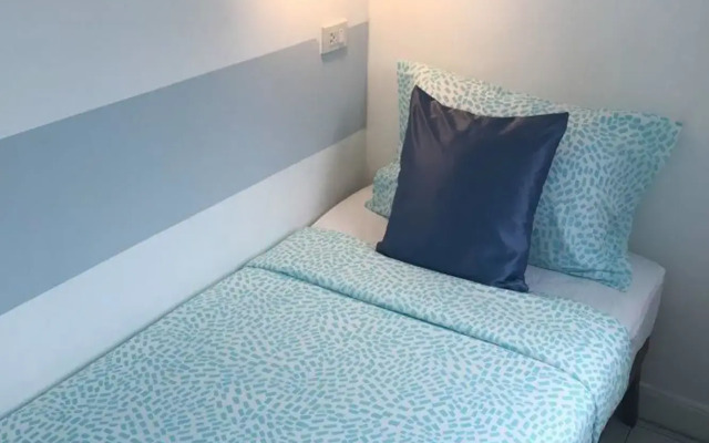 Airlink B&B - Hostel