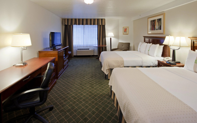 Holiday Inn Redding by IHG