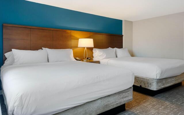 Staybridge Suites Calgary Airport, an IHG Hotel