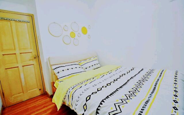 Avatar Persia Impression Queen Bed & High Rise View