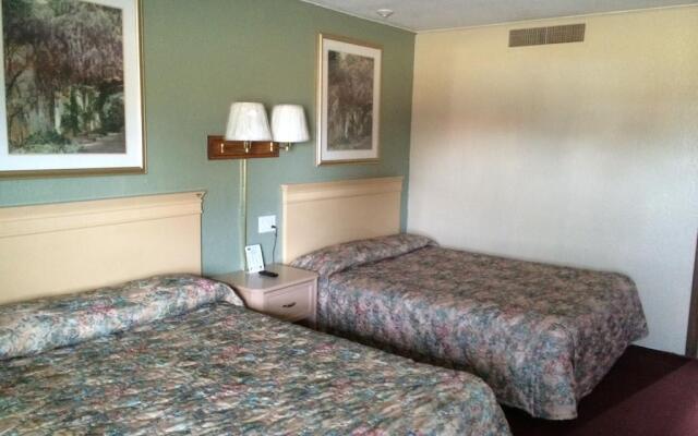 Hillcrest Motel