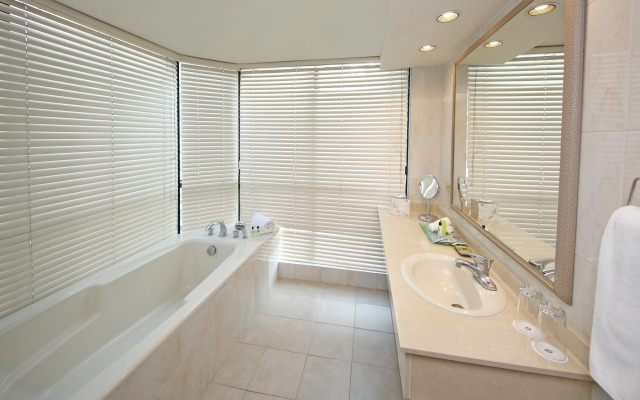 InterContinental Miramar Panama by IHG