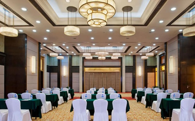 New Century Sea View Hotel Qinhuangdao