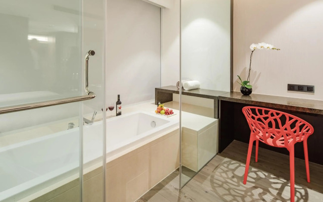 Rhombus Park Aura Chengdu Hotel