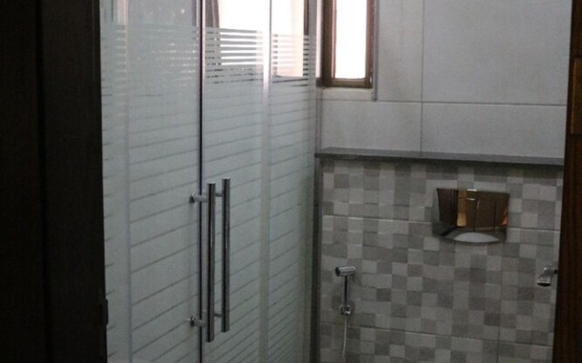 Amazing one Bedroom Apartment in Amman, Elwebdah 5