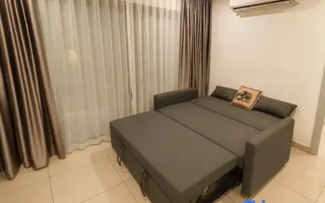 Modern 2 Bedroom Condo in Pratumnak