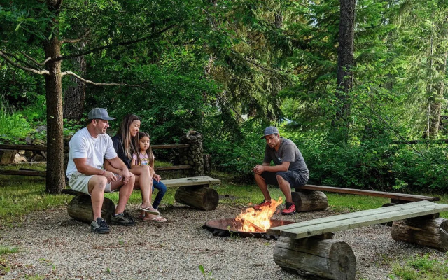 Barefoot Villas Room 4 Cedar