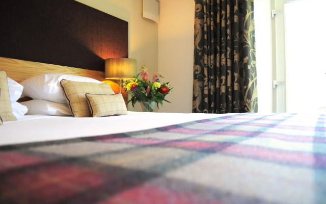 Craigmhor Lodge & Courtyard