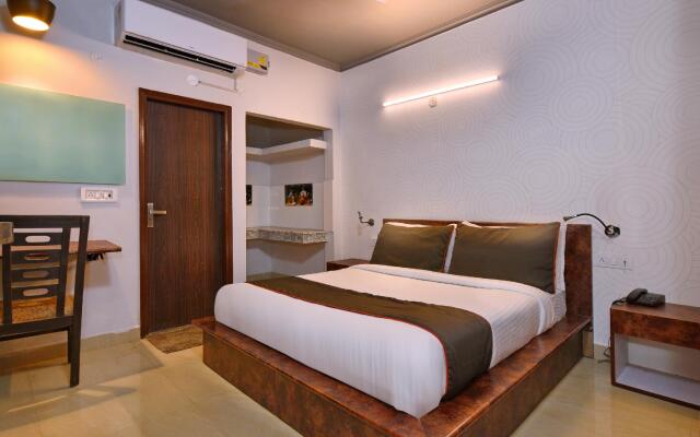 Collection O 46143 Hotel Ratiram Palace