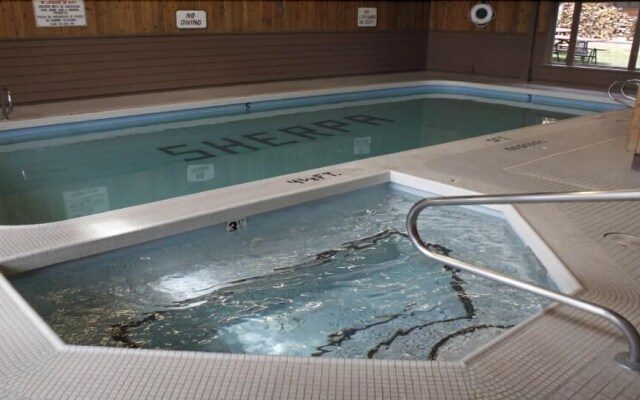 Sherpa 7 - 2 Br Condo