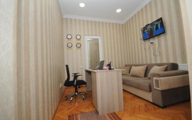 Hotel 9 Rooms-Avlabari