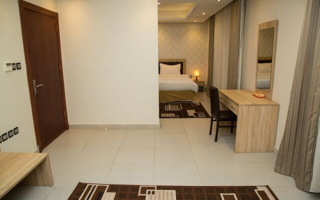 Oasis Rise Hotel Apartments