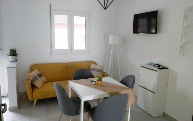 Perla Sea View Apartments