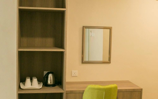 Savana Hotel & Serviced Apartments