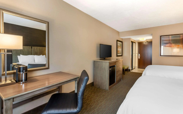 Best Western Plus CottonTree Inn