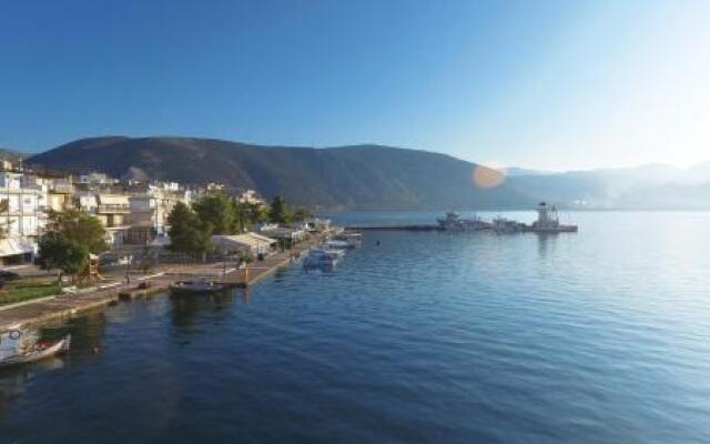 Antikyra Beach Hotel