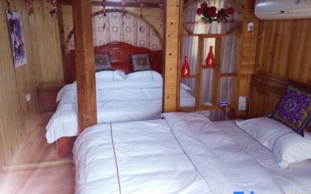 Xijiang Qianhu Miaozhai Maicheng Inn