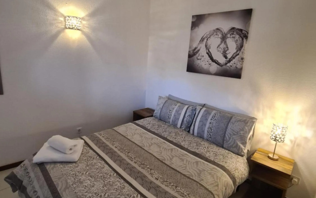 1 bedroomed Apartment - Ocean View - Oura - Beach