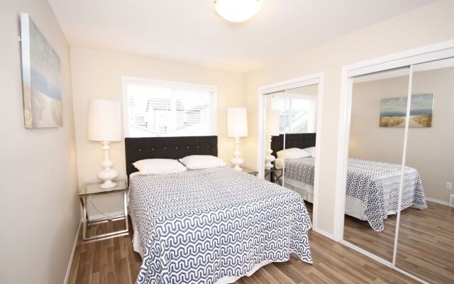 Hampton 3bd 2br near Airport