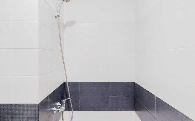 Good And Clean Studio Apartment Scientia Residence