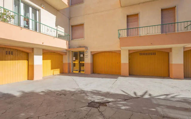 Tennis Flat With Sea View by Wonderful Italy