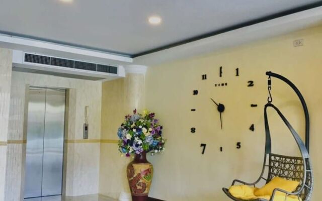 Pranee Home Phangnga