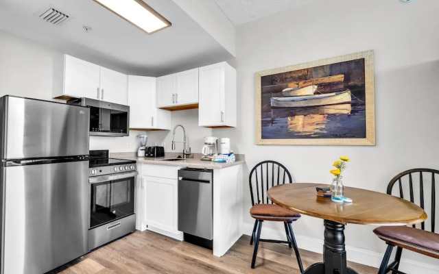 Majestic Beach Towers 1-1909