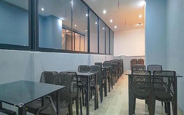 Fabhotel Destiny 54