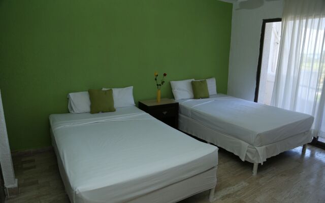 All Inclusive Bed & Beach & Fun Cancun