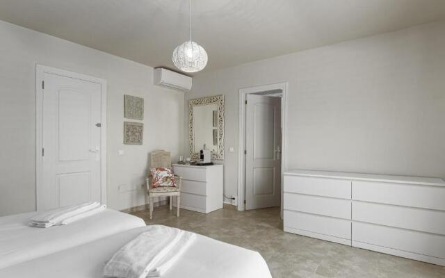 Villa 5 beds with private pool near Estepona - 5007