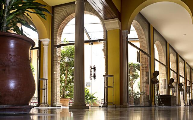 Hotel Alcázar de La Reina