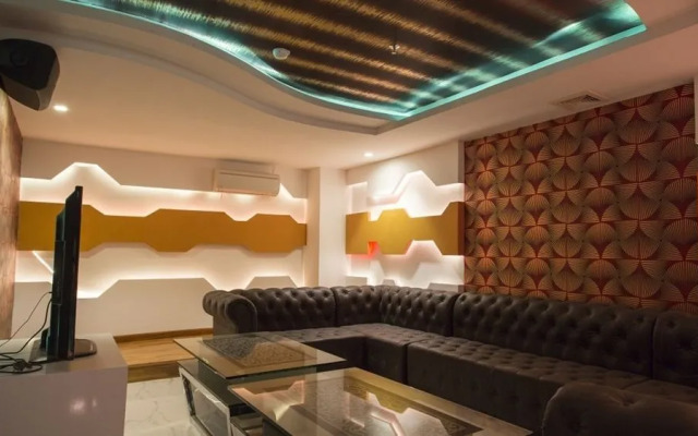 CAPITAL O 1038 Mismo Hotel