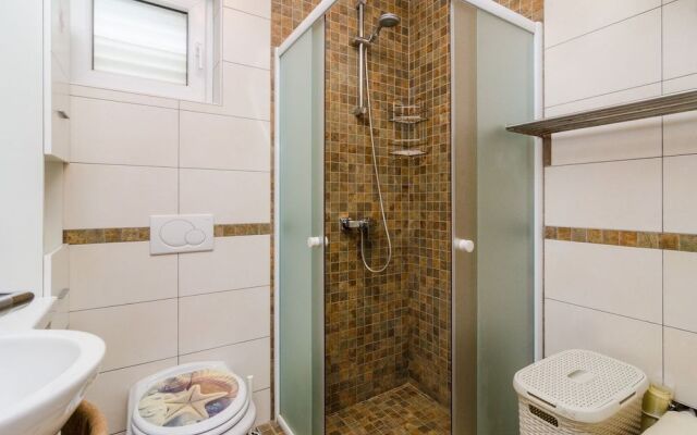 Apartment Villa Mikica