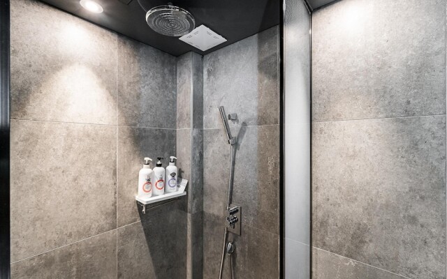 Shinchon Wol Hotel