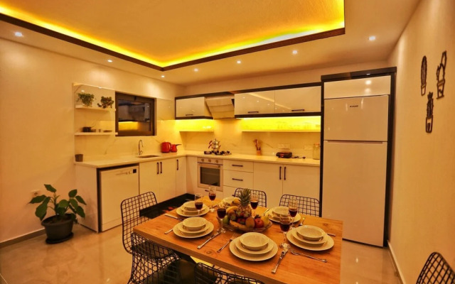 Luxury Villa With View in Uzumlu Kalkan