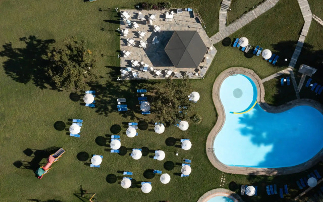 Century Resort Apartments
