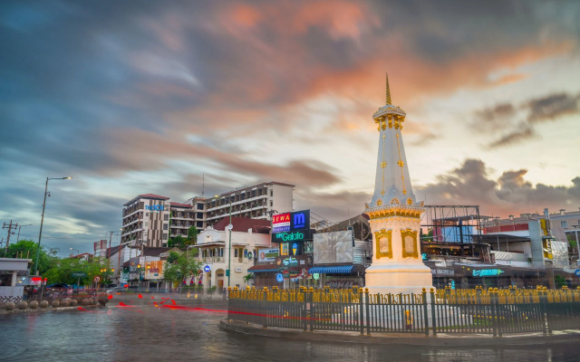 THE 1O1 Yogyakarta Tugu