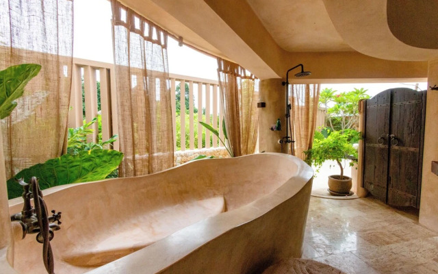 Zen Retreat with Pool Sea View V222