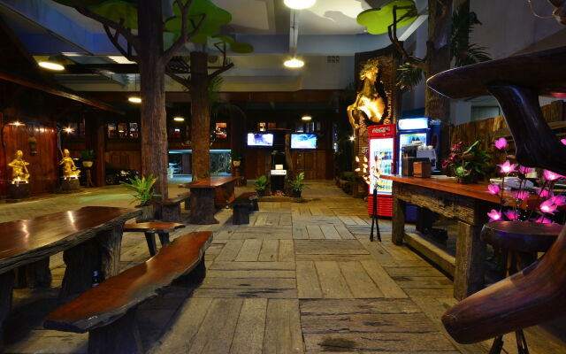 True Siam Phayathai Hotel