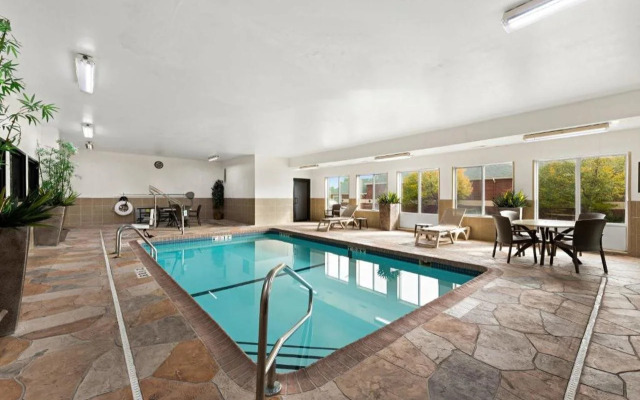 Comfort Suites Kansas City - Liberty