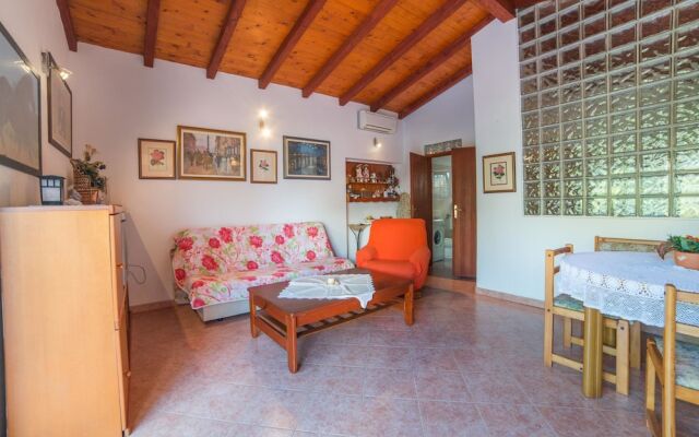 Apartment Nada / One Bedroom