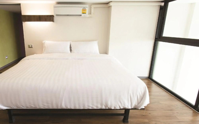 Varrzon Residence Srinakarin 56