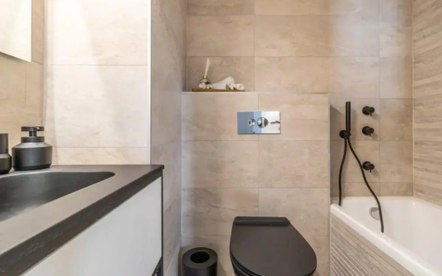 Magical 2BR Parking with amazing view in city gate