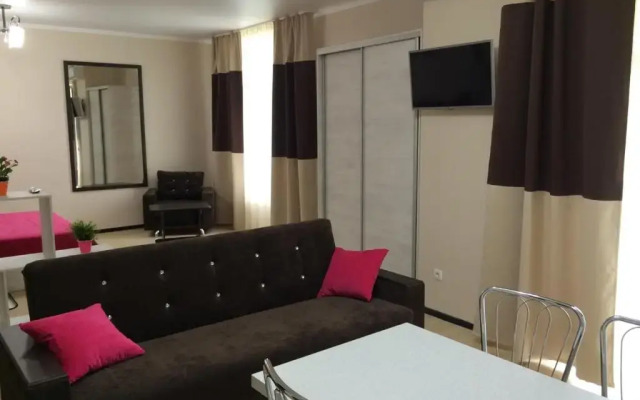 Guest House Yat-Haus